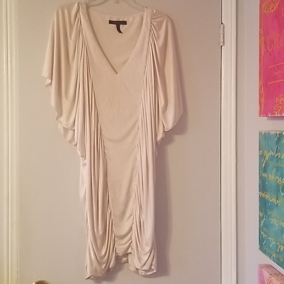 BCBG Cream Batwing Runway Tunic - Picture 1 of 4